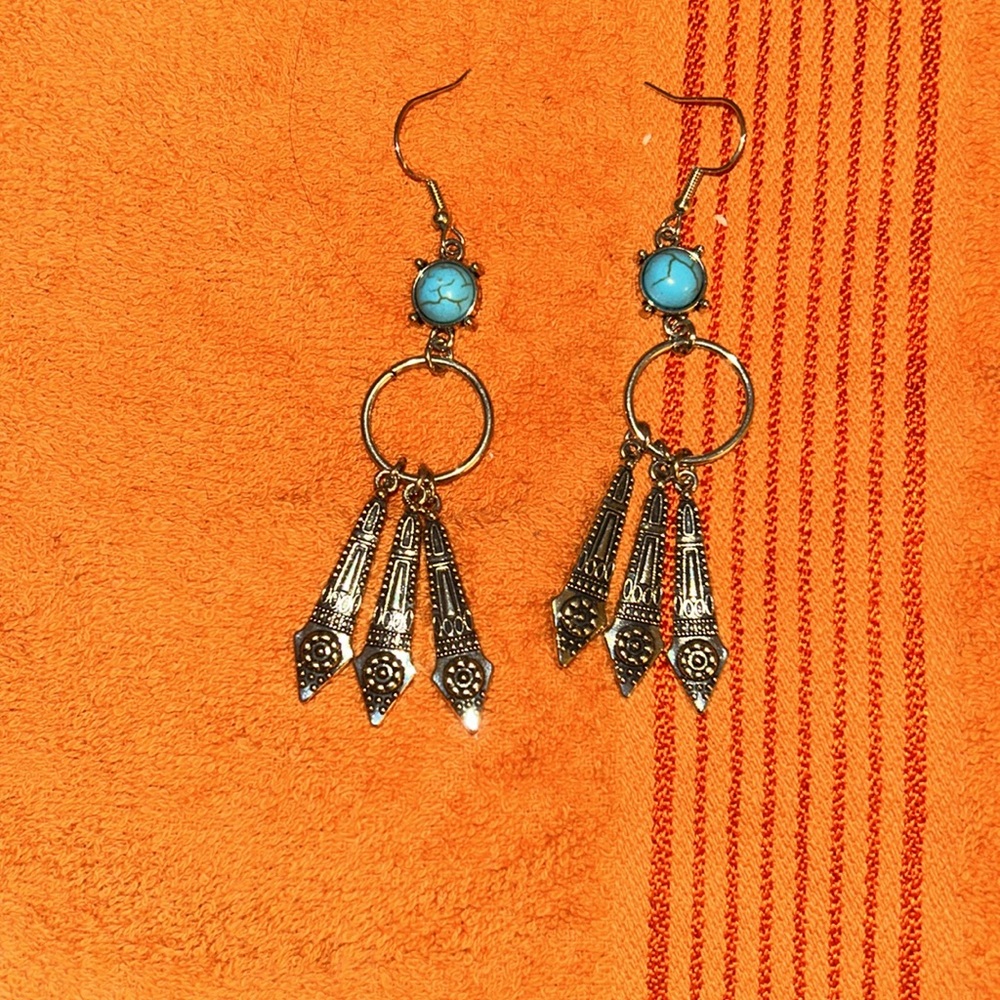 Earrings - Picture 2 of 2